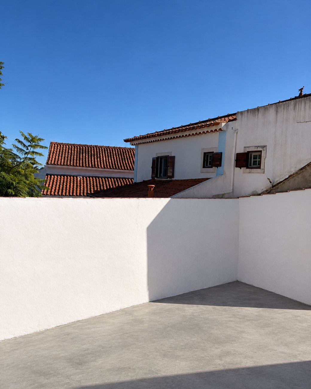 Pátio exterior, depois da pintura